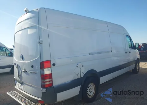 2011 Mercedes-Benz Sprinter 2500 High Roof из США, поврежденный, VIN WD3PE8CBXB5567229